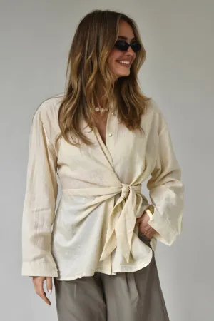 Linnen blouse met knoop - Beige